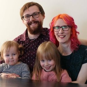 Meet your Posher, Kim